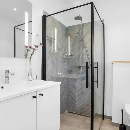 Semesterbostad 4 Bedroom Beautiful In *